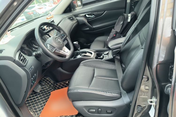 Used Nissan X-Trail 2020 2.5L XL ITS CVT 4WD Deluxe Navigation Edition Left Front Seat