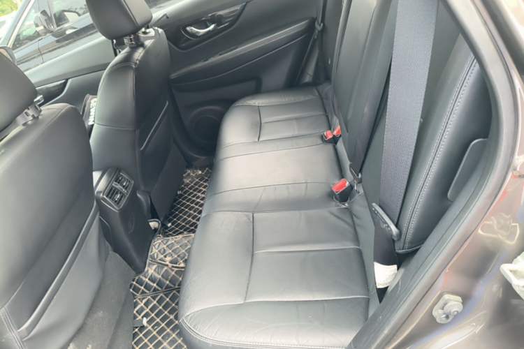Used Nissan X-Trail 2020 2.5L XL ITS CVT 4WD Deluxe Navigation Edition Left Rear Seat