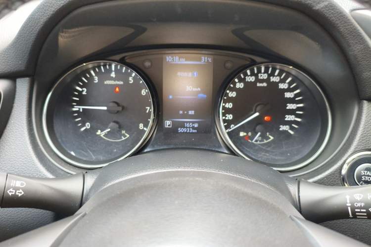 Used Nissan X-Trail 2020 2.0L XL Premium CVT 2WD SmartConnect Luxury Edition Odometer Close Up