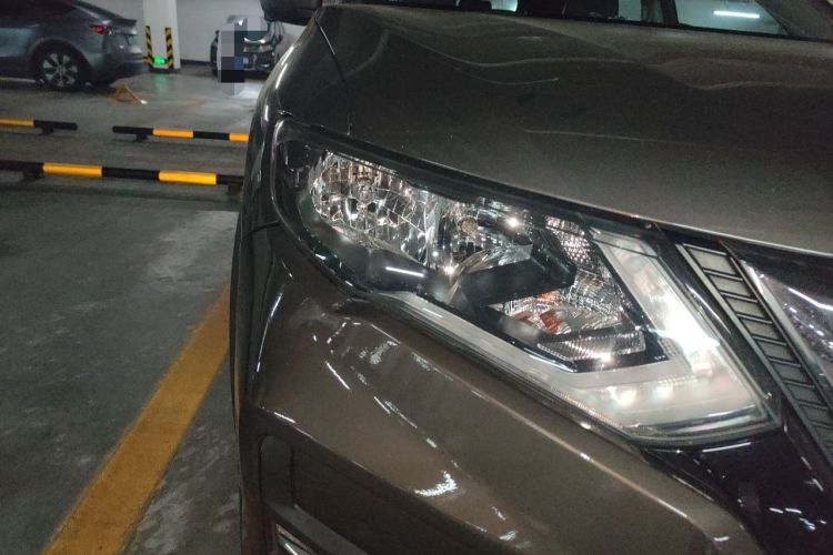 Used Nissan X-Trail 2020 2.0L XL ITS CVT 2WD SmartConnect Comfort Edition Right Front Headlight