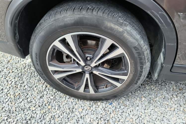 Used Nissan X-Trail 2020 2.5L XL ITS CVT 4WD Deluxe Navigation Edition Right Rear Wheel Hub