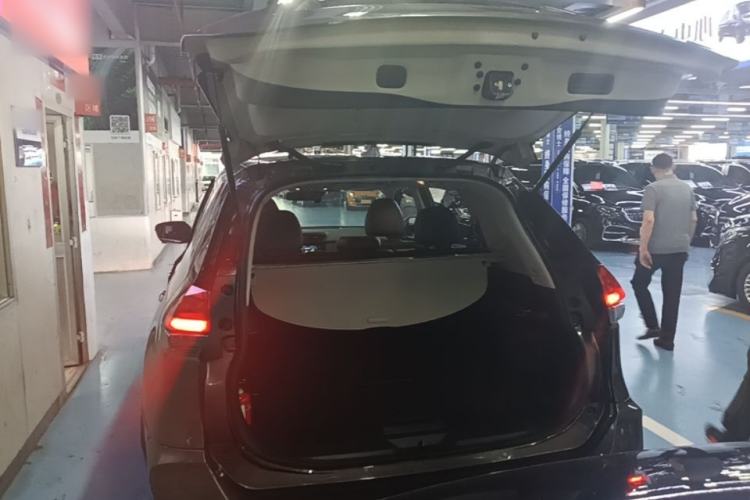 Used Nissan X-Trail 2020 2.0L XL Premium CVT 2WD SmartConnect Luxury Edition Trunk