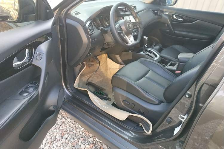 Used Nissan X-Trail 2020 2.0L XL ITS CVT 2WD SmartConnect Comfort Edition Driver Seat