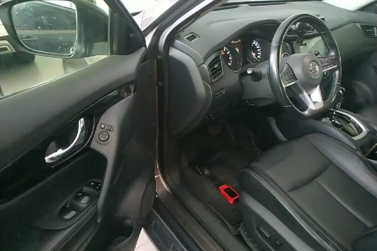 Used Nissan X-Trail 2020 2.0L XL ITS CVT 2WD SmartConnect Comfort Edition Driver Seat