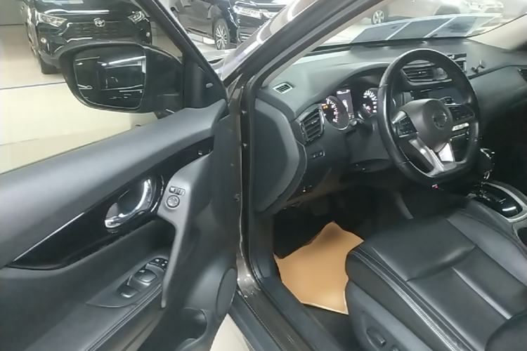 Used Nissan X-Trail 2020 2.0L XL ITS CVT 2WD SmartConnect Comfort Edition Driver Seat