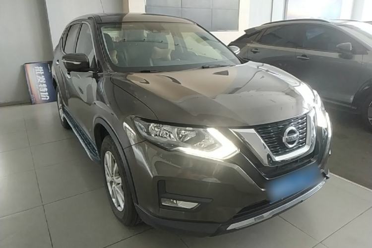 Used Nissan X-Trail 2020 2.0L XL ITS CVT 2WD SmartConnect Comfort Edition Front Right 45 Deg