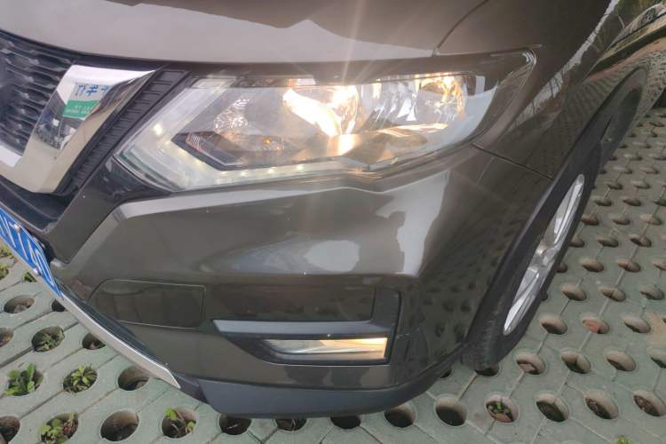 Used Nissan X-Trail 2020 2.0L XL ITS CVT 2WD SmartConnect Comfort Edition Left Front Headlight