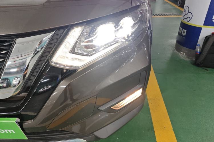 Used Nissan X-Trail 2020 2.0L XL Premium CVT 2WD SmartConnect Luxury Edition Left Front Headlight