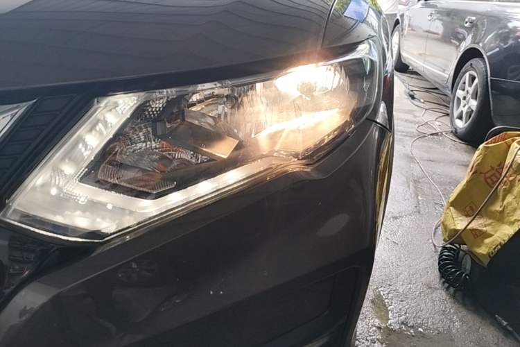 Used Nissan X-Trail 2020 2.0L XL ITS CVT 2WD SmartConnect Comfort Edition Left Front Headlight