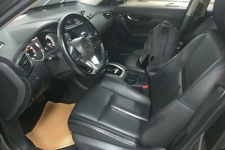 Used Nissan X-Trail 2020 2.0L XL ITS CVT 2WD SmartConnect Comfort Edition Left Front Seat