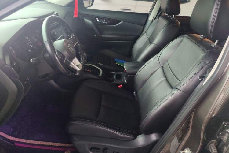 Used Nissan X-Trail 2020 2.0L XL ITS CVT 2WD SmartConnect Comfort Edition Left Front Seat