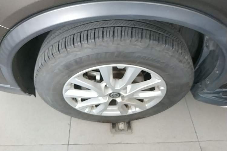 Used Nissan X-Trail 2020 2.0L XL ITS CVT 2WD SmartConnect Comfort Edition Left Front Wheel Hub