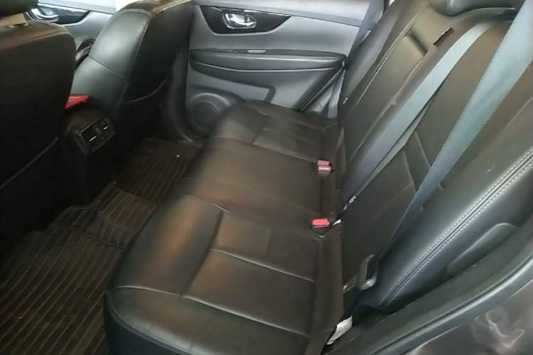 Used Nissan X-Trail 2020 2.0L XL ITS CVT 2WD SmartConnect Comfort Edition Left Rear Seat