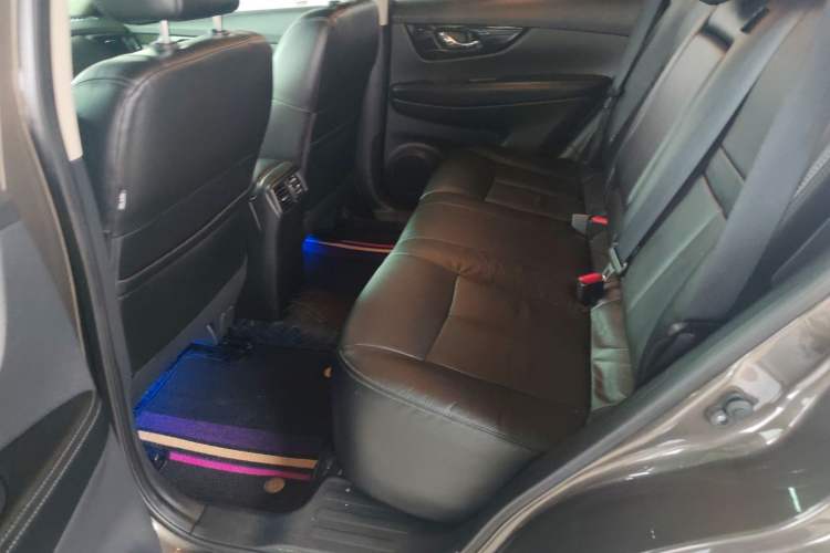 Used Nissan X-Trail 2020 2.0L XL ITS CVT 2WD SmartConnect Comfort Edition Left Rear Seat
