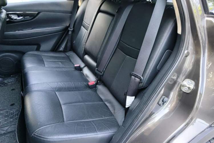 Used Nissan X-Trail 2020 2.0L XL ITS CVT 2WD SmartConnect Comfort Edition Left Rear Seat