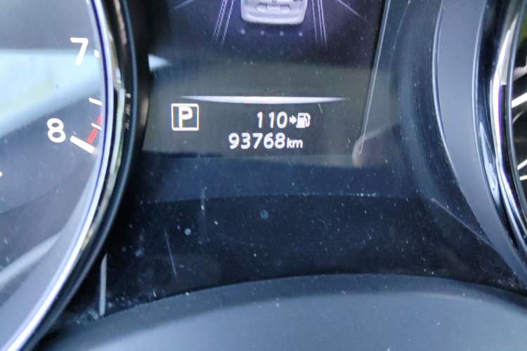 Used Nissan X-Trail 2020 2.0L XL ITS CVT 2WD SmartConnect Comfort Edition Odometer Close Up