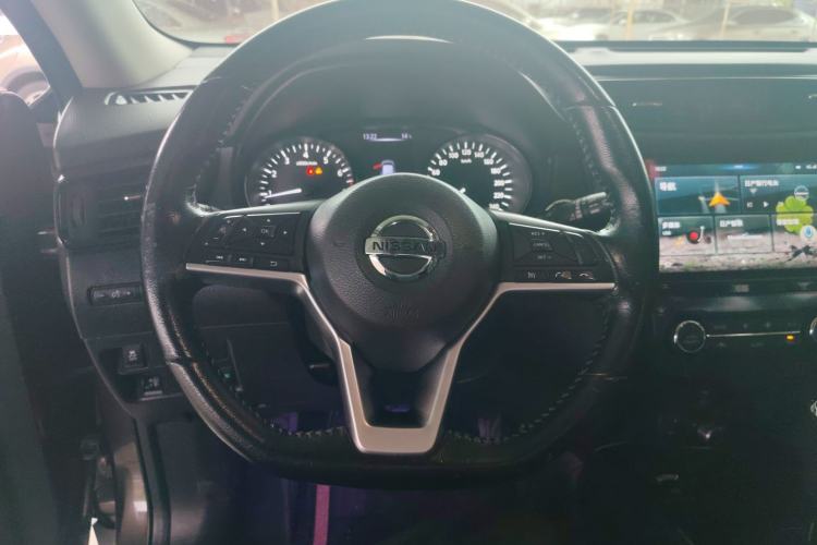 Used Nissan X-Trail 2020 2.0L XL ITS CVT 2WD SmartConnect Comfort Edition Steering Wheel