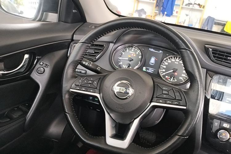 Used Nissan X-Trail 2020 2.0L XL ITS CVT 2WD SmartConnect Comfort Edition Steering Wheel