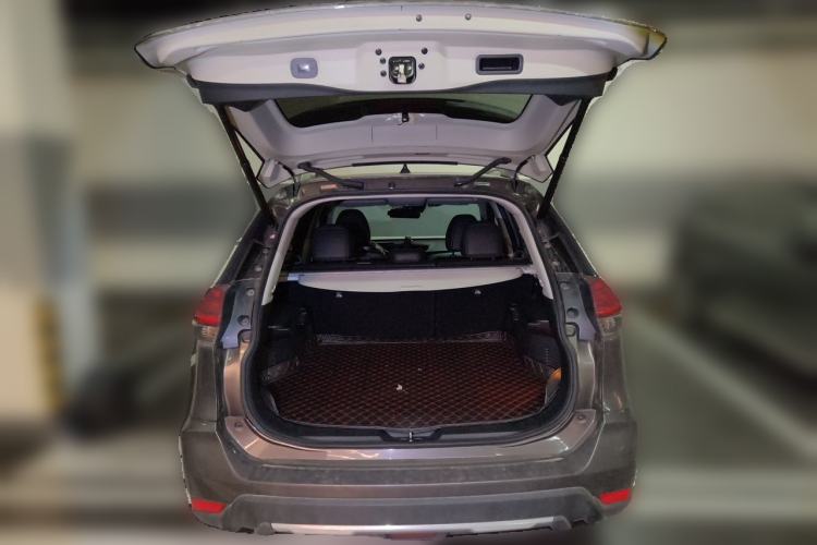 Used Nissan X-Trail 2020 2.0L XL ITS CVT 2WD SmartConnect Comfort Edition Trunk