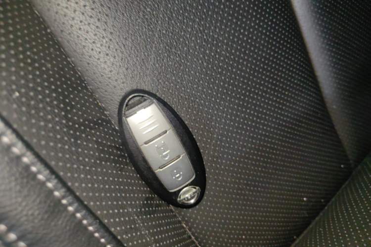 Used Nissan X-Trail 2020 2.0L XL ITS CVT 2WD SmartConnect Comfort Edition Vehicle Key