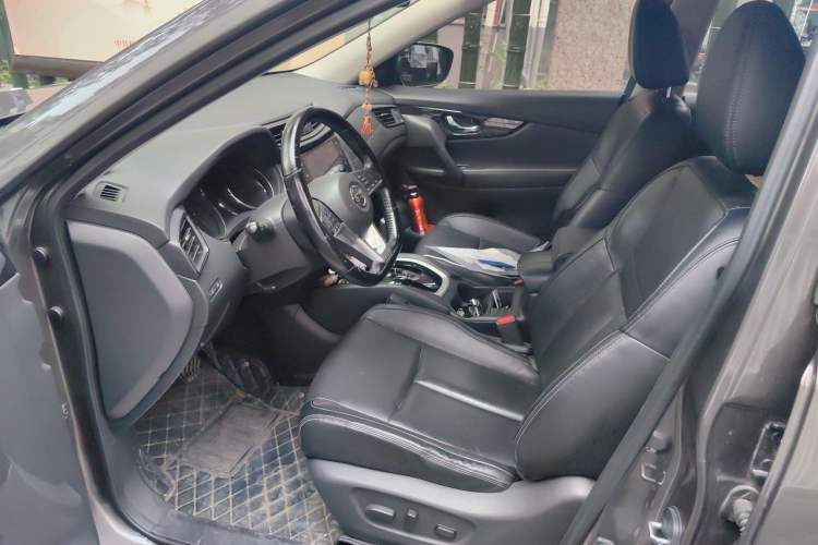 Used Nissan X-Trail 2020 2.0L XL Premium CVT 2WD SmartConnect Luxury Edition Driver Seat