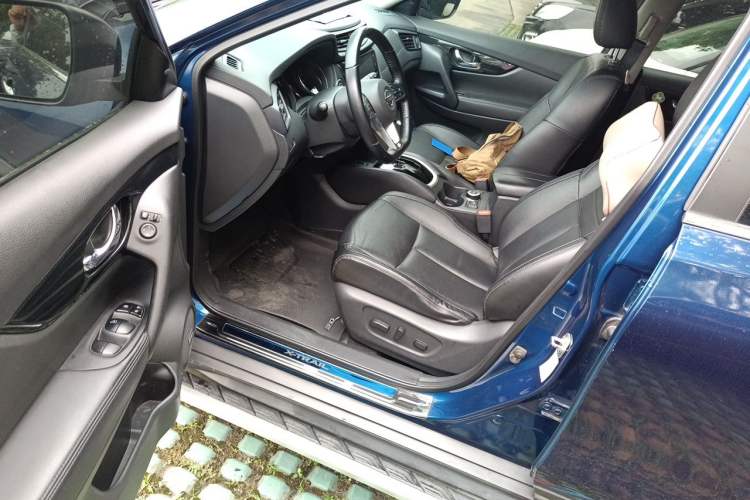Used Nissan X-Trail 2020 2.5L XL ITS CVT 4WD Deluxe Navigation Edition Driver Seat