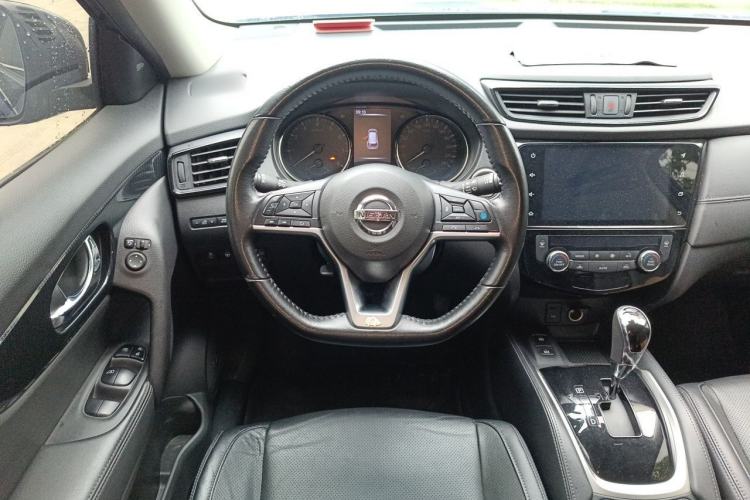 Used Nissan X-Trail 2020 2.5L XL ITS CVT 4WD Deluxe Navigation Edition Steering Wheel