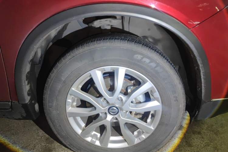 Used Nissan X-Trail 2020 2.0L XL Premium CVT 2WD SmartConnect Luxury Edition Right Front Wheel Hub