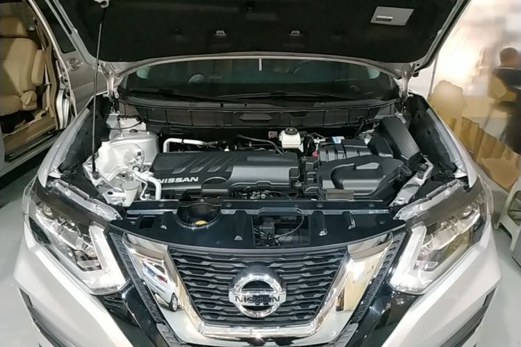Used Nissan X-Trail 2020 2.0L XL Premium CVT 2WD SmartConnect Luxury Edition Engine Bay