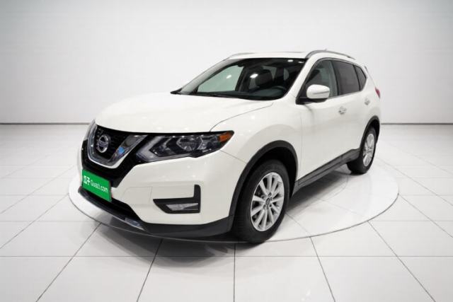 Ojetý Nissan X-Trail 2020 2.0L XL ITS CVT 2WD SmartConnect Comfort Edition