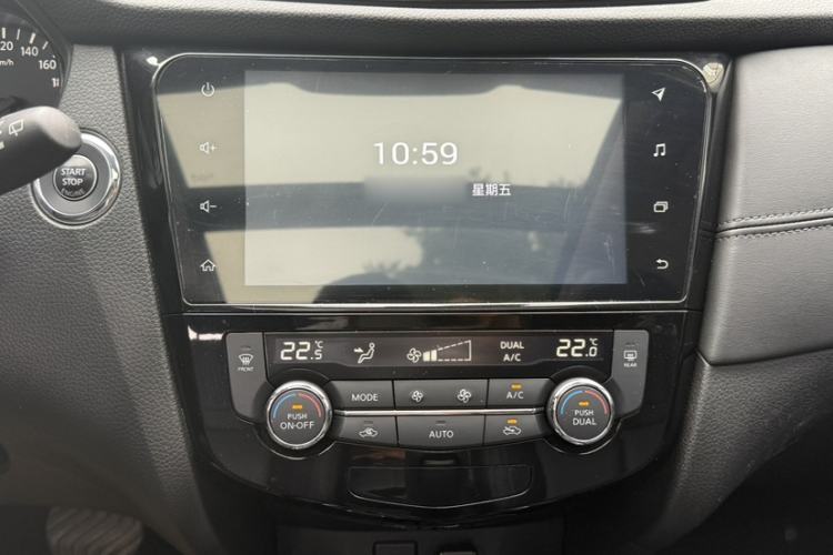 Used Nissan X-Trail 2020 2.0L XL ITS CVT 2WD SmartConnect Comfort Edition Audio And AC Panel