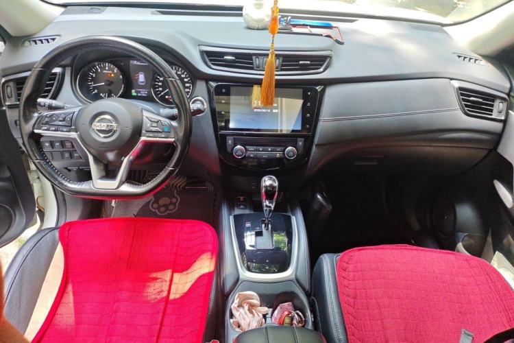 Used Nissan X-Trail 2020 2.5L XL ITS CVT 4WD Deluxe Navigation Edition Center Console