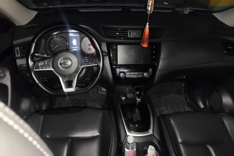 Used Nissan X-Trail 2020 2.0L XL ITS CVT 2WD SmartConnect Comfort Edition Center Console