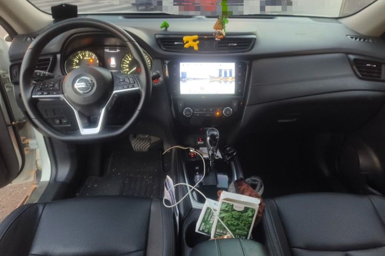 Used Nissan X-Trail 2020 2.0L XL ITS CVT 2WD SmartConnect Comfort Edition Center Console