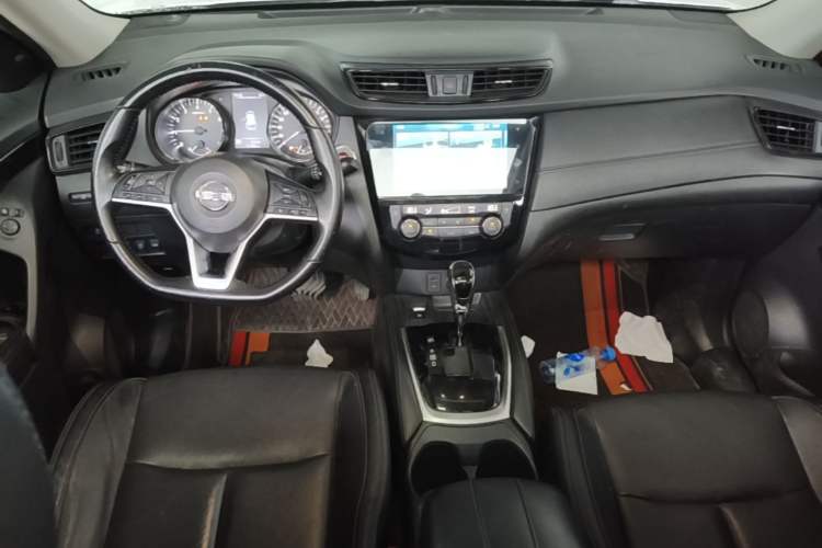 Used Nissan X-Trail 2020 2.0L XL ITS CVT 2WD SmartConnect Comfort Edition Center Console