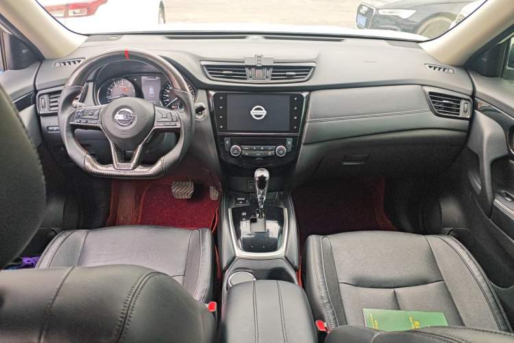 Used Nissan X-Trail 2020 2.0L XL ITS CVT 2WD SmartConnect Comfort Edition Center Console