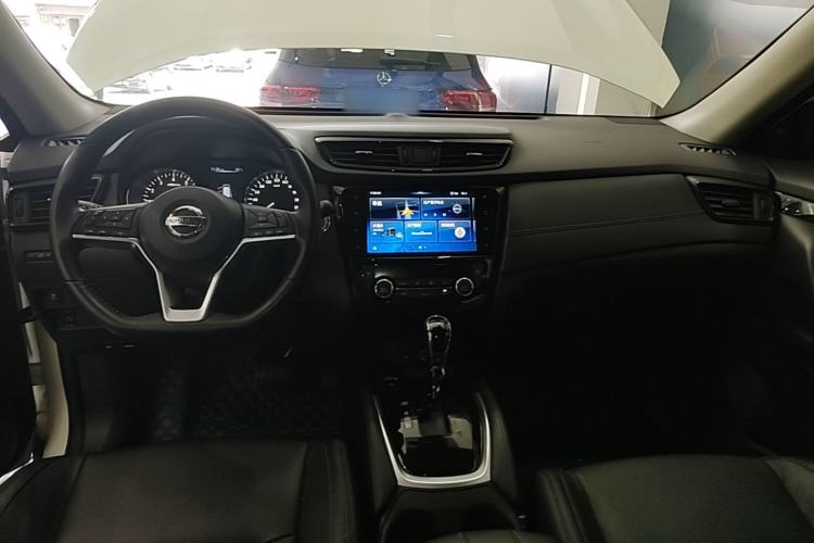 Used Nissan X-Trail 2020 2.0L XL ITS CVT 2WD SmartConnect Comfort Edition Center Console
