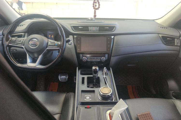 Used Nissan X-Trail 2020 2.5L XL ITS CVT 4WD Deluxe Navigation Edition Center Console