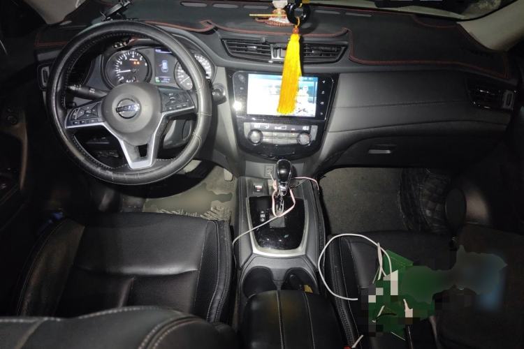 Used Nissan X-Trail 2020 2.0L XL ITS CVT 2WD SmartConnect Comfort Edition Center Console