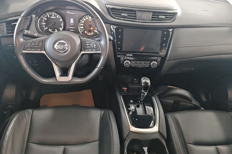 Used Nissan X-Trail 2020 2.0L XL ITS CVT 2WD SmartConnect Comfort Edition Center Console