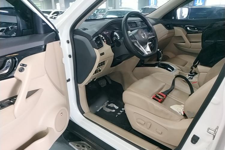 Used Nissan X-Trail 2020 2.5L XL ITS 3-Row CVT 4WD Seven-Seater Luxury Navigation Edition Driver Seat