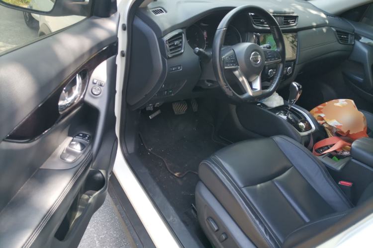 Used Nissan X-Trail 2020 2.0L XL ITS CVT 2WD SmartConnect Comfort Edition Driver Seat