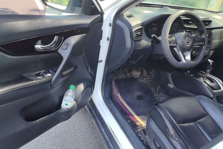 Used Nissan X-Trail 2020 2.0L XL ITS CVT 2WD SmartConnect Comfort Edition Driver Seat