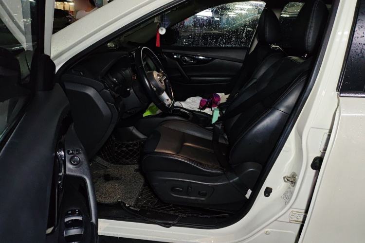 Used Nissan X-Trail 2020 2.0L XL ITS CVT 2WD SmartConnect Comfort Edition Driver Seat