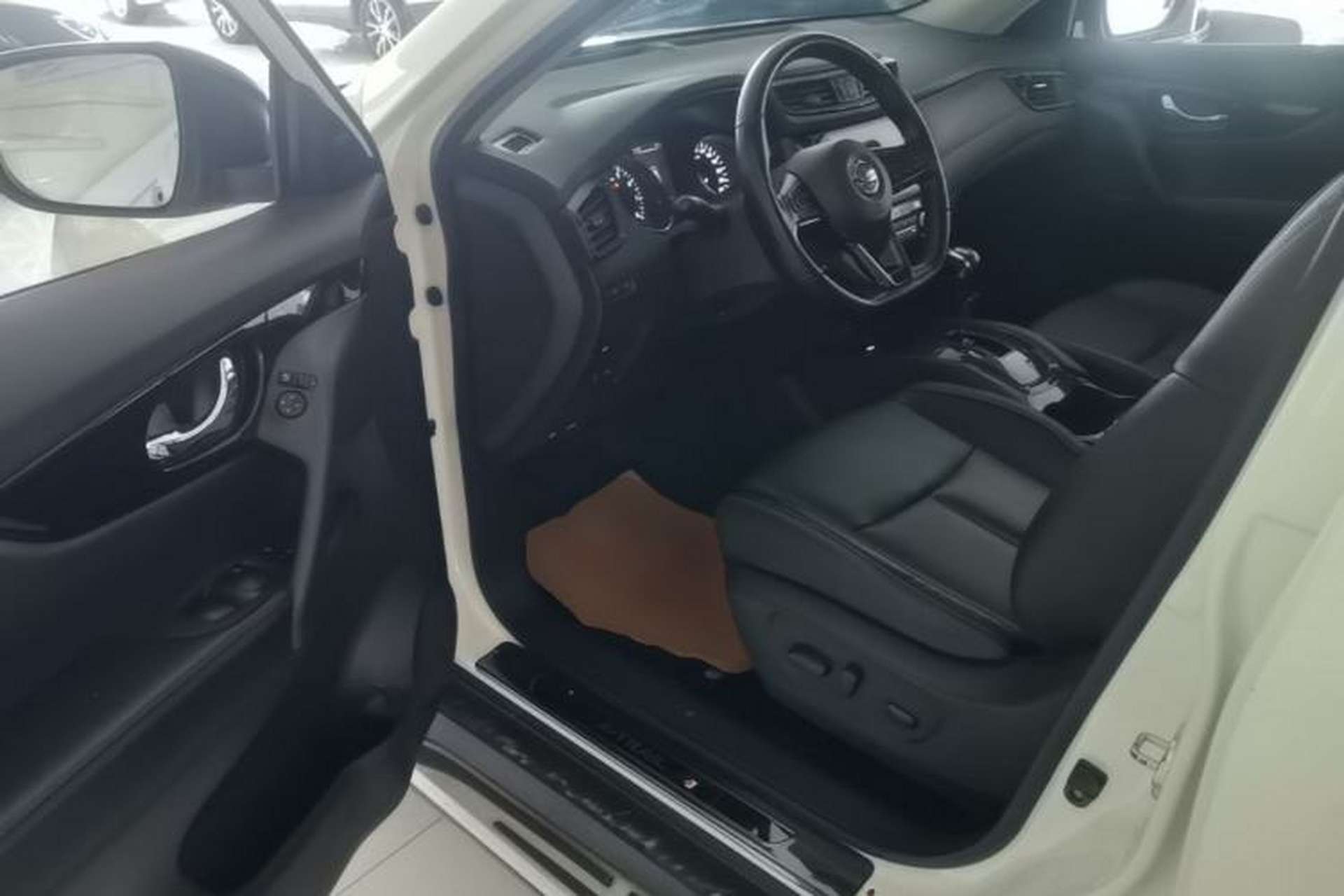 Used Nissan X-Trail 2020 2.0L XL ITS CVT 2WD SmartConnect Comfort Edition Driver Seat