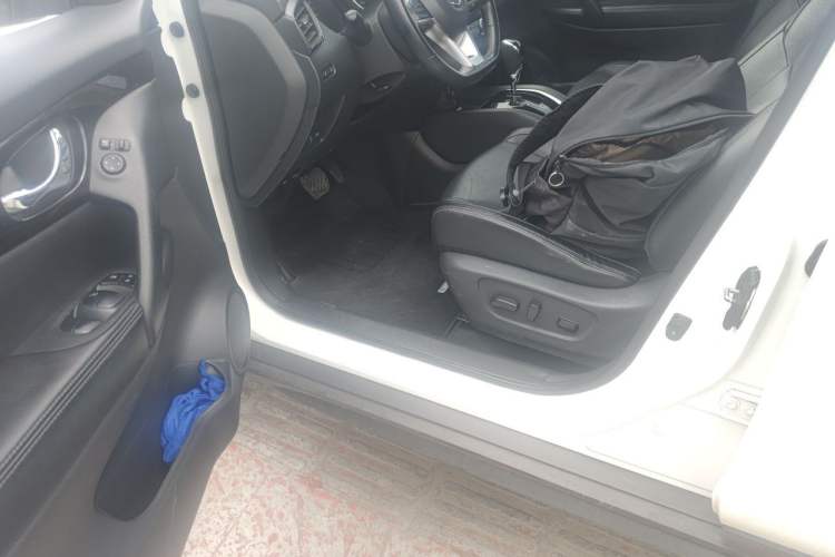 Used Nissan X-Trail 2020 2.0L XL ITS CVT 2WD SmartConnect Comfort Edition Driver Seat