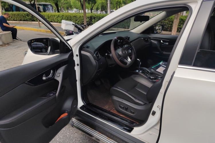 Used Nissan X-Trail 2020 2.5L XL ITS CVT 4WD Deluxe Navigation Edition Driver Seat