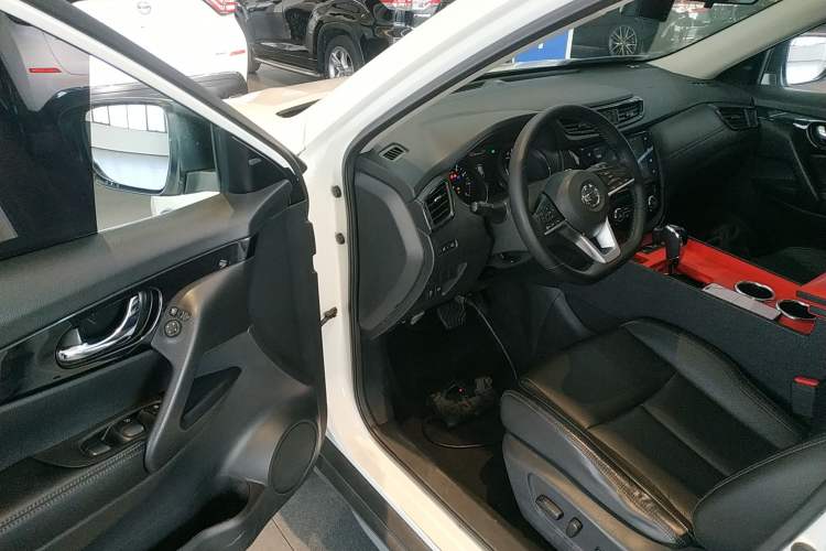 Used Nissan X-Trail 2020 2.0L XL ITS CVT 2WD SmartConnect Comfort Edition Driver Seat