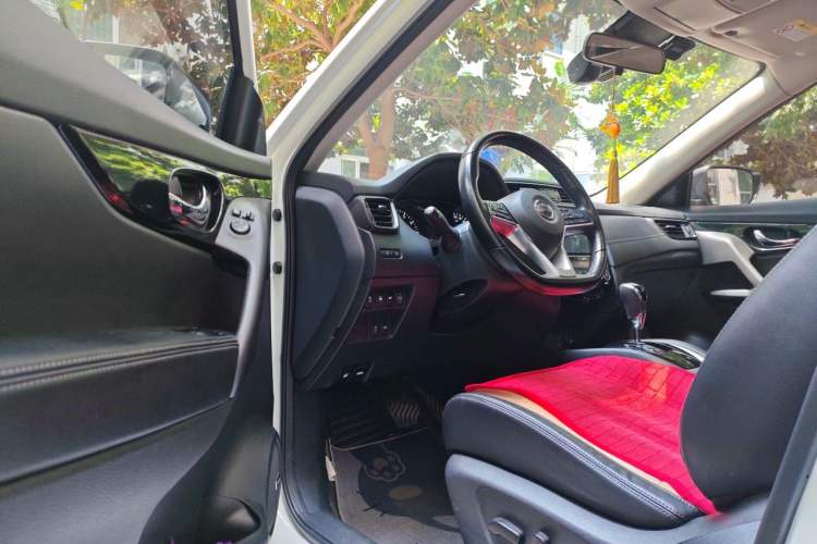 Used Nissan X-Trail 2020 2.5L XL ITS CVT 4WD Deluxe Navigation Edition Driver Seat