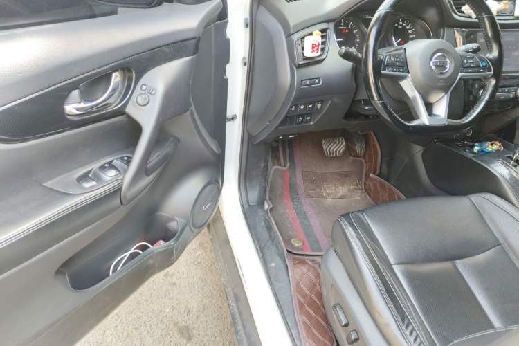 Used Nissan X-Trail 2020 2.5L XL ITS CVT 4WD Deluxe Navigation Edition Driver Seat